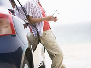 屋外イベントで一際目立つ移動販売車