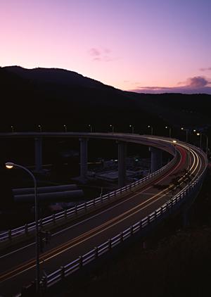 岐阜で選ばれる!2025年最新カーフィルムの効果と選び方ガイド